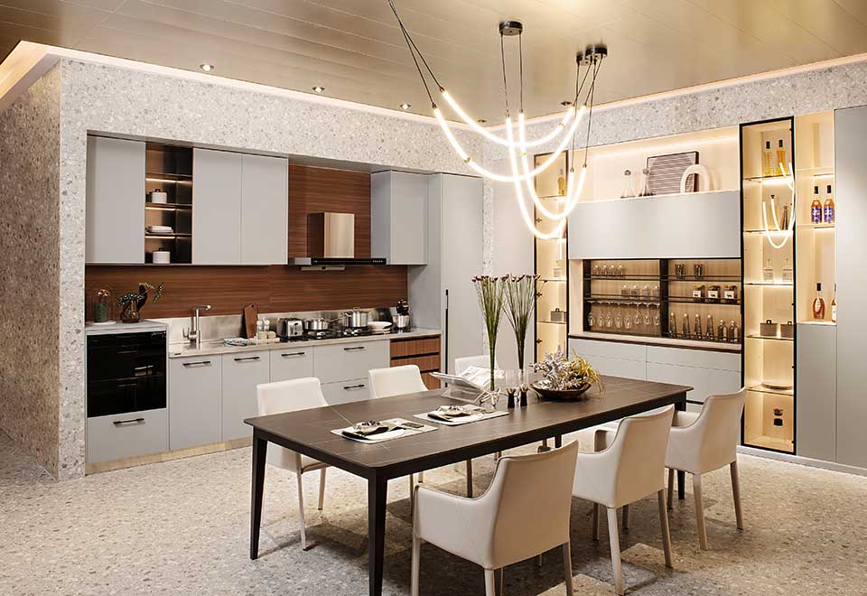 Traditional Kitchen Cabinet