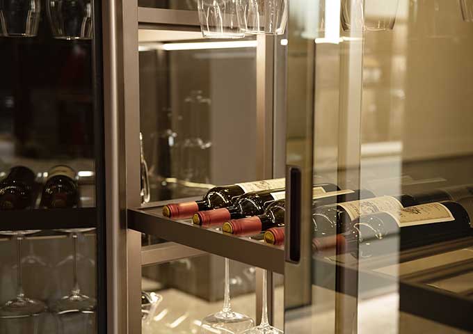 Glass Door Luxury Wine Cabinets