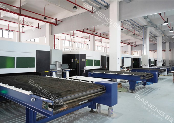 Automatic laser